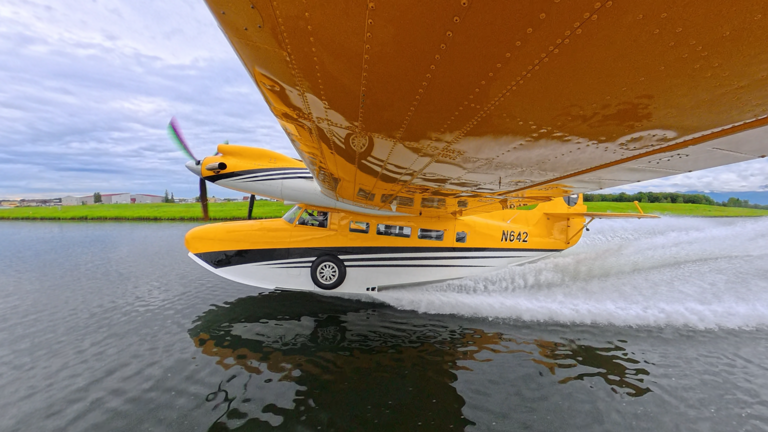 Commodore Seaplane Sporty's Seaplane Rating Course